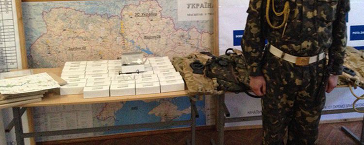 18 кемелбеків та 40 тактичних окулярів передали проекту 2 народний снайпер