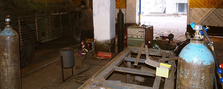Газорізальне обладнання та інструменти для виготовлення броні