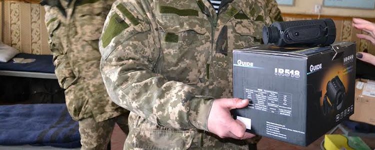 Two thermographic cameras for Marines