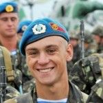 Ніхто, крім нас! Вони переможуть ворога, а ми їм допоможемо! Сьогодні – День ВДВ України