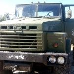 Волонтери передали на Донбас три військові автомобілі
