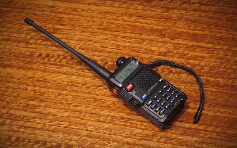 How To Choose the Right Walkie-talkie: Top 5 Tips - Alibaba.com Reads