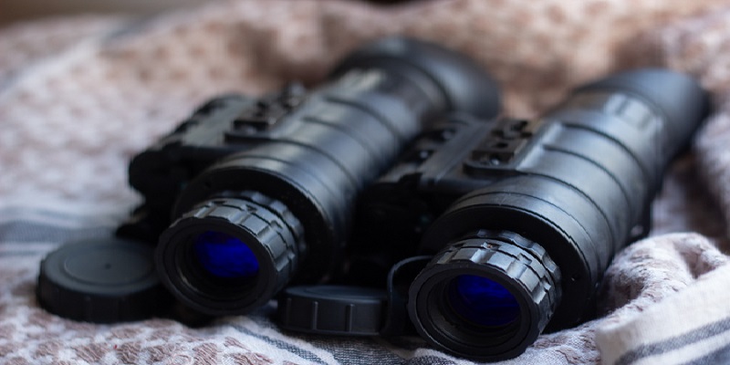 Binoculars and Monoculars.